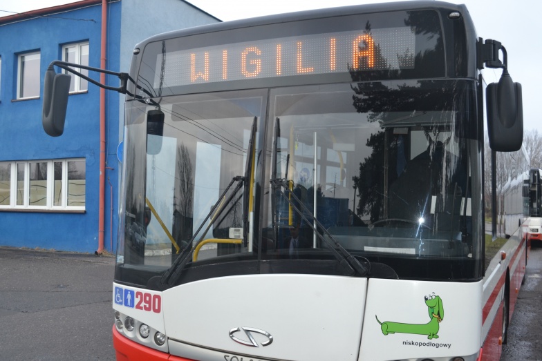 W tym roku to nowość. Po mieście będą kursować autobusy z napisem „Wigilia” 