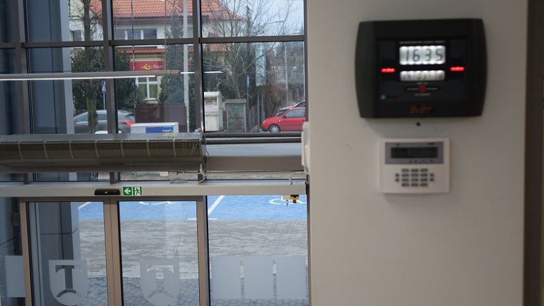 W Koninie nie mają, a w Ślesinie i owszem. Rejestrator czasu pracy w urzędzie