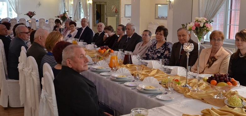 Pięćdziesiąt lat temu przestali dzielić świat na moje i twoje. Dziś obchodzą Złote Gody