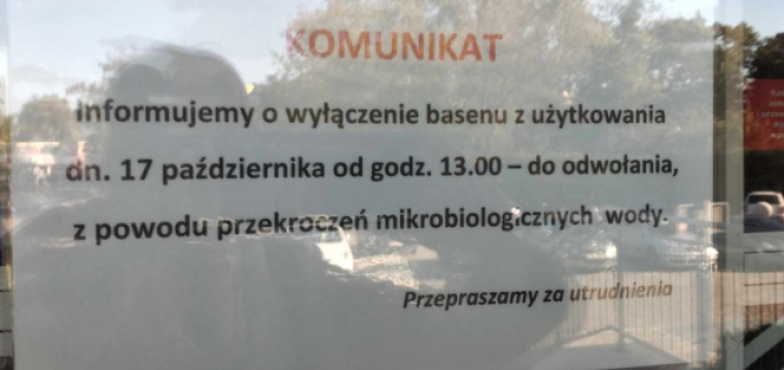 W wodzie wykryto groźną bakterię. Pływalnia zamknięta do odwołania