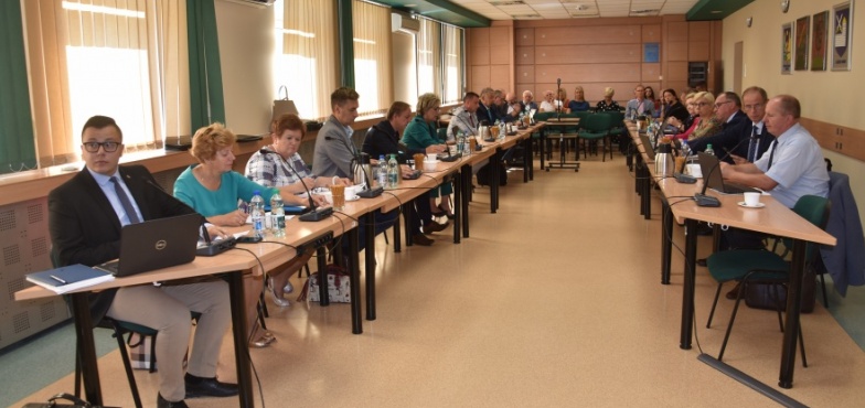 Radni powiatowi nie chcą finansować kolei Turek-Konin. Potrzeba tysiąca lat, by inwestycja się zwróciła