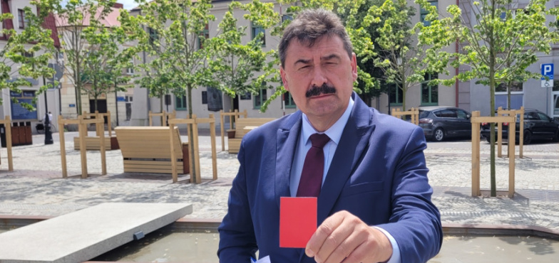 „Wzywam ministra Kołodziejczaka, żeby składając tekę wiceministra, złożył też mandat posła”