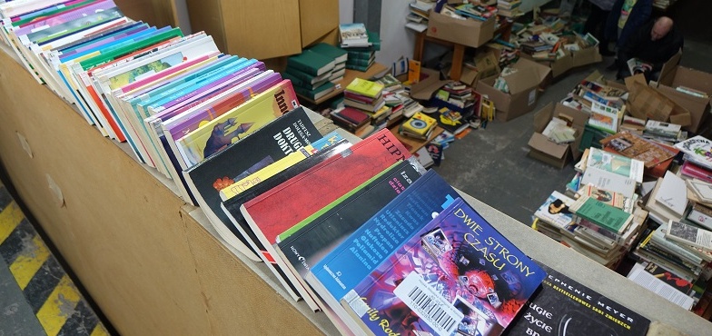 „Kiermasz na Rampie” w Miejskiej Bibliotece Publicznej potrwa wyjątkowo dwa dni
