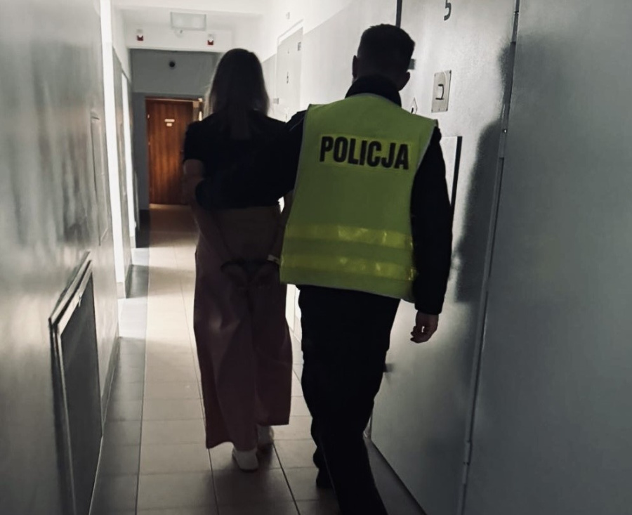 38-latka miała ponad 2,6 promila. W Dzień Dziecka wiozła autem swojego 11-letniego syna 