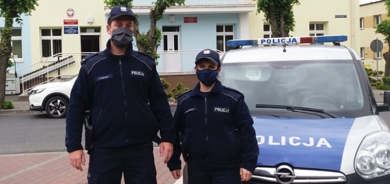 Policjanci uratowali życie 26-latka. Powiesił się w swoim pokoju  