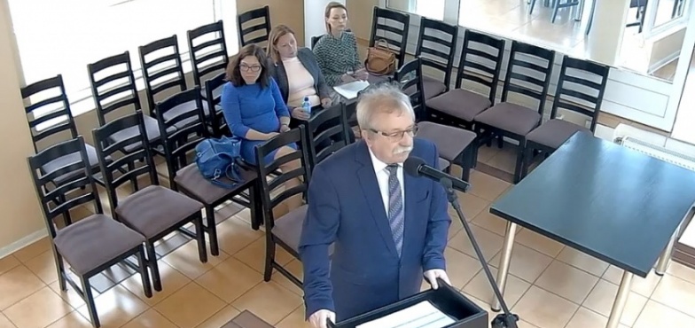 „Za półtora roku przyjadą firmy, które będą burzyć elektrownię”. Bogatszy hotel pracowniczy w dawnym „Centralu”? 