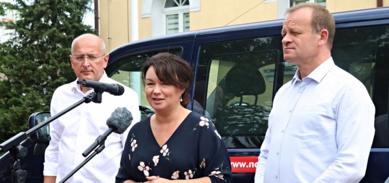 ,,Waloryzacja świadczenia jest odpowiedzią rządu na potrzeby rodzin"