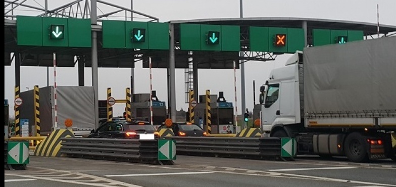 Od 2 stycznia wyższe opłaty na autostradzie. Kto zapłaci więcej?