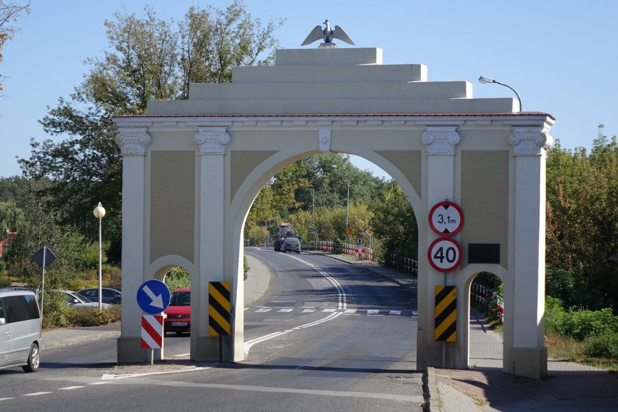 Żołnierze na rynku w Ślesinie. Złożą przysięgę wojskową. Będą utrudnienia w mieście   