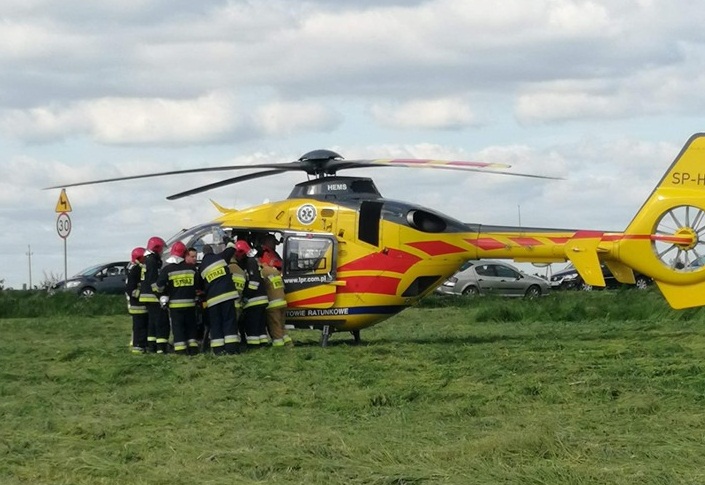 Tragedia na drodze. Dwie osoby nie żyją