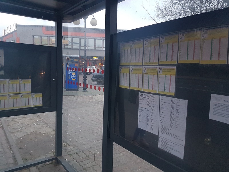 Na przystankach MZK będą bardziej czytelne rozkłady jazdy