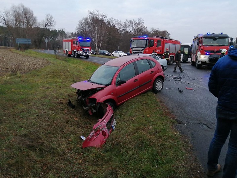 Wypadek w Starym Mieście. Zderzyły się dwa samochody 