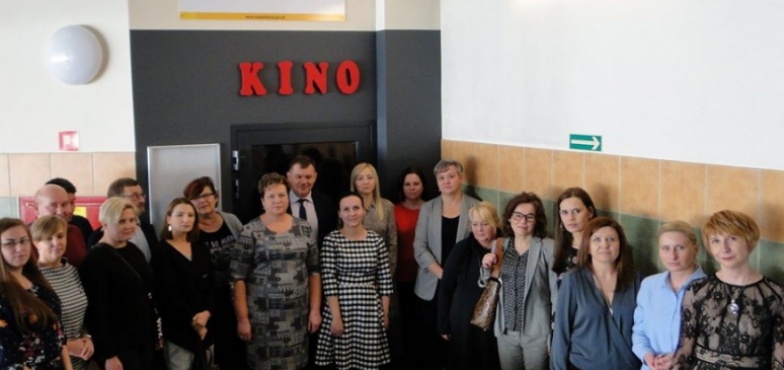 Po 30 latach kino wróciło do Sompolna. Już jest „Za Rogiem”
