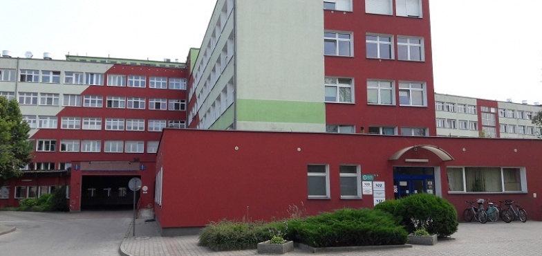 Oddział wewnętrzny rusza z przyjęciami ostrymi. Personel ujemny