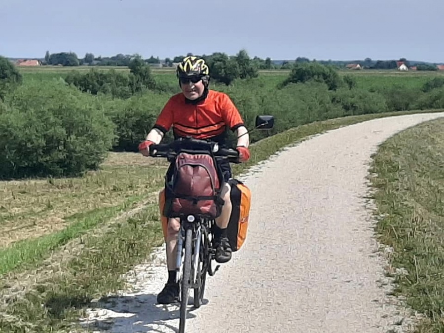 Wyruszył w podróż życia. Dookoła Polski na rowerze 