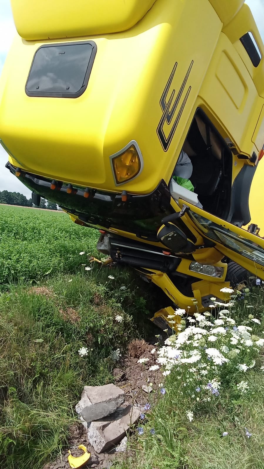 O krok od tragedii. Dobrze, że zanim zabił znalazł się w rowie