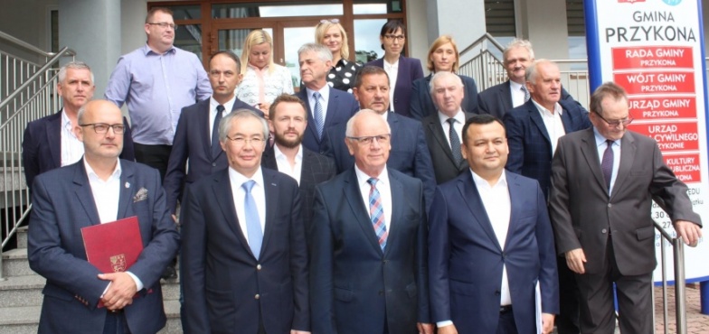 Goście z Kazachstanu i Uzbekistanu spotkali się w Przykonie. Mówiono o transformacji energetycznej w powiecie tureckim