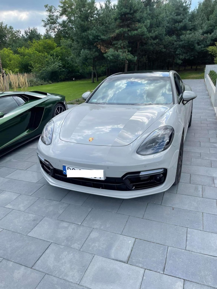  Z Grabieńca koło Turku zniknęło porsche warte 500 tys. zł