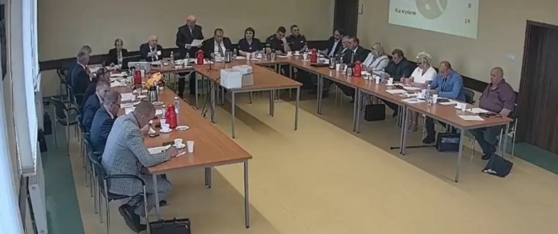 Rada Gminy w Wierzbinku ma nowego przewodniczącego. Było dwóch kandydatów, jeden zrezygnował
