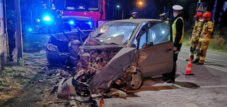 Wypadek na krajówce. 6 osób poszkodowanych