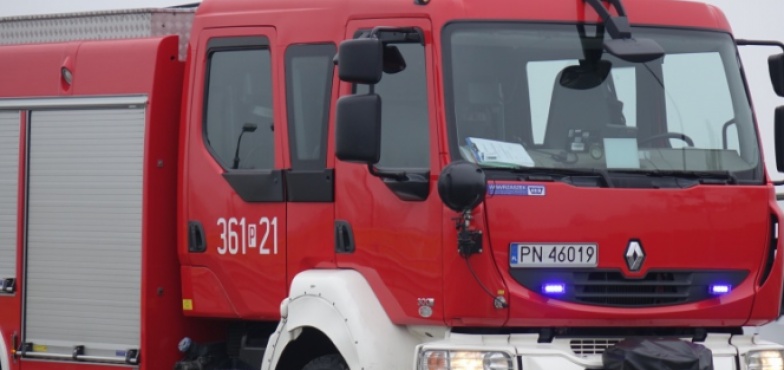 Ciało mężczyzny w mieszkaniu. Strażacy wyważyli drzwi