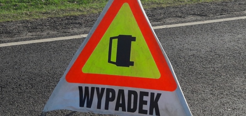 Na Europejskiej zderzyły się trzy samochody. Są utrudnienia w ruchu