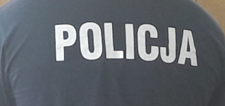 Podczas ucieczki potrącili policjantkę z Koła
