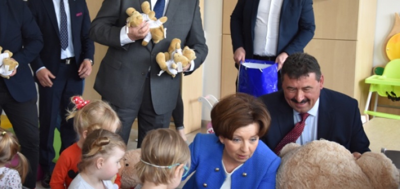 „Odpalamy piąty bieg!” Samorządy dostały pieniądze na żłobki