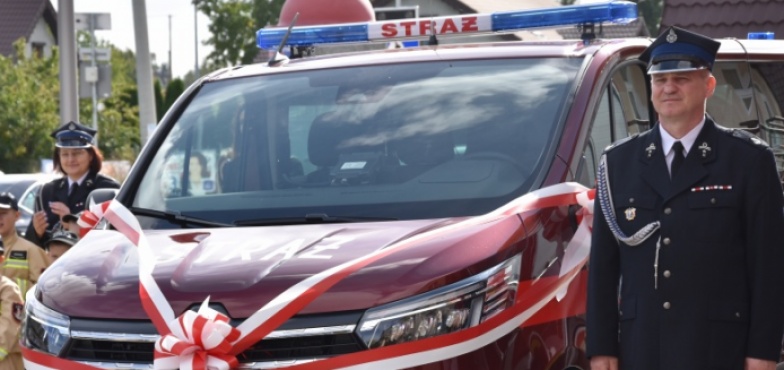 „Nie wyobrażam sobie, żeby życie mogło być bez was”. Nowy wóz dla druhów z Dobrosołowa