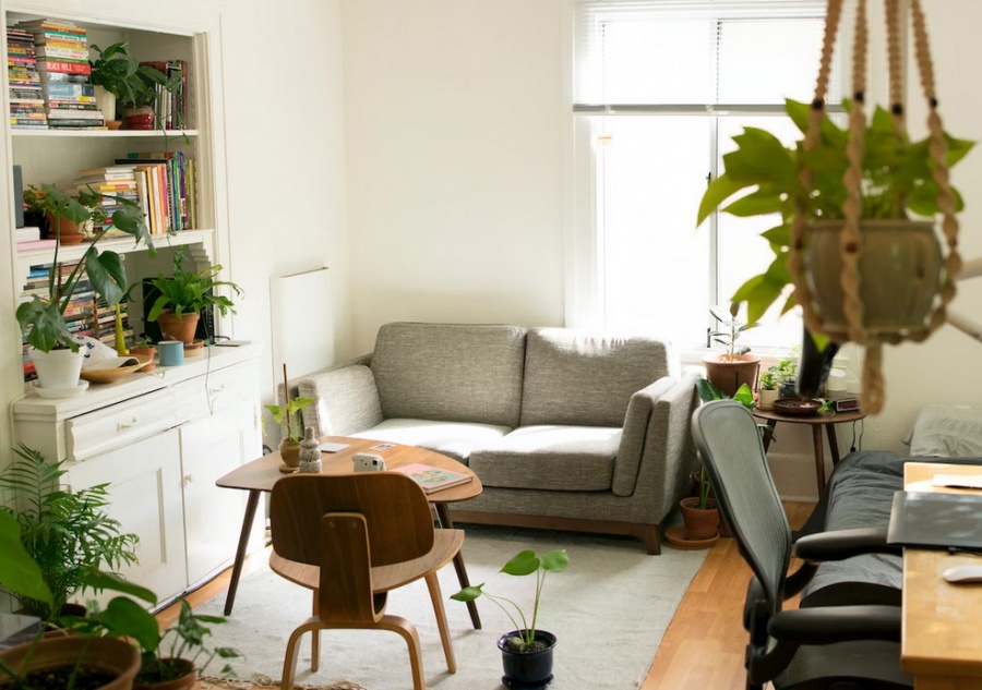 Jak urządzić przytulne i funkcjonalne mieszkanie w małej przestrzeni?