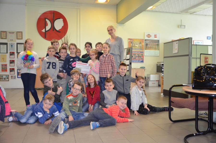 Dzieci ze Szkoły Podstawowej nr 9 w Koninie odwiedziły naszą redakcję.  Chciały poznać charakter pracy dziennikarzy