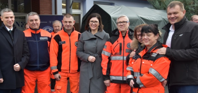 4 zamiast 40 minut to duża różnica! Nowe ambulanse dla podstacji pogotowia ratunkowego
