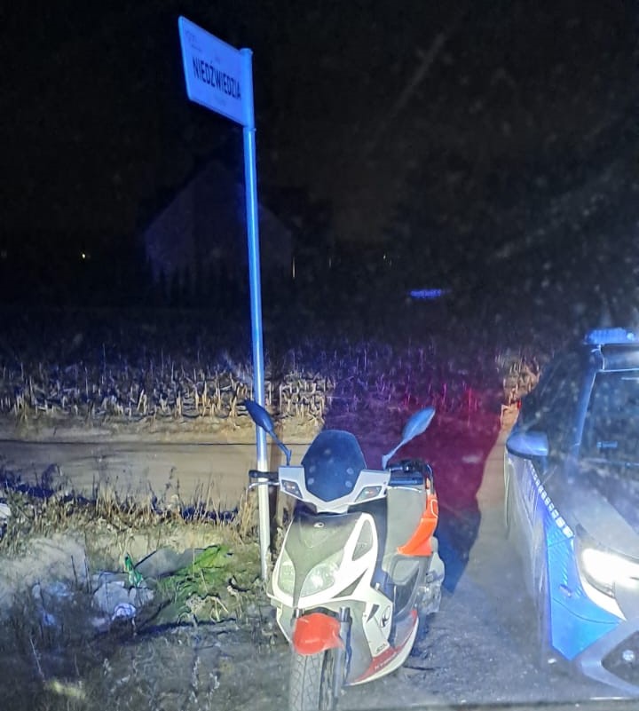 Pijany motocyklista uciekał policjantom.  Działania „Trzeźwy poranek”