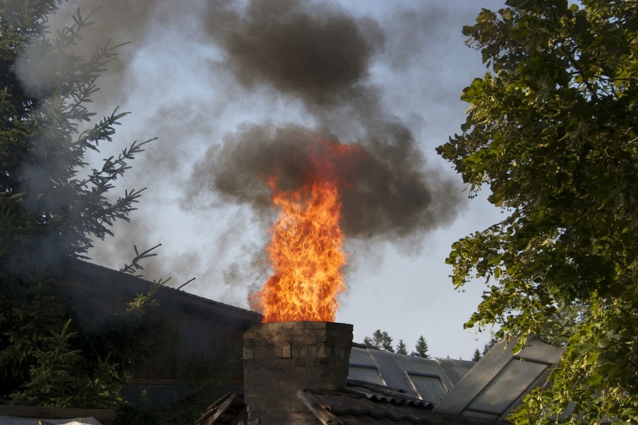Tylko od końca września cztery pożary sadzy w kominach