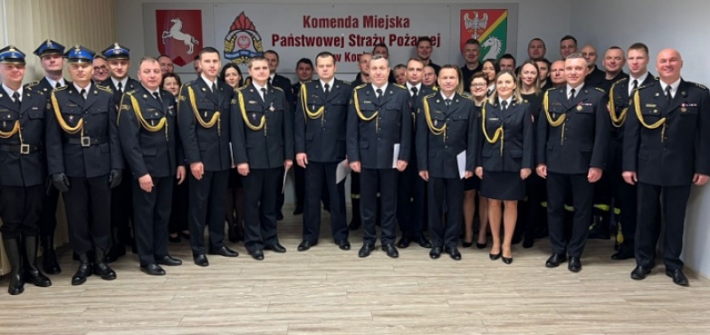 Strażacy awansowali, najlepsi z nagrodami 