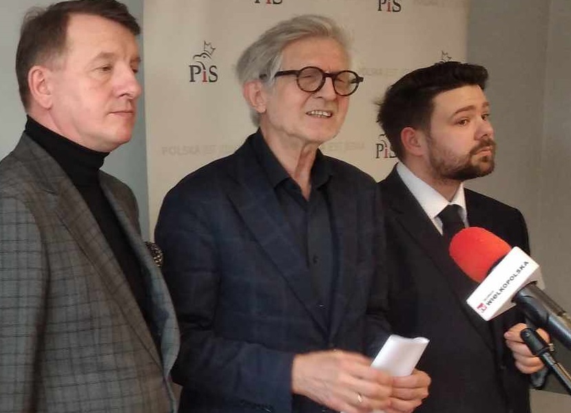 „Piłka jest w grze”. Zjednoczona Prawica ciągle nie zdradza kandydata