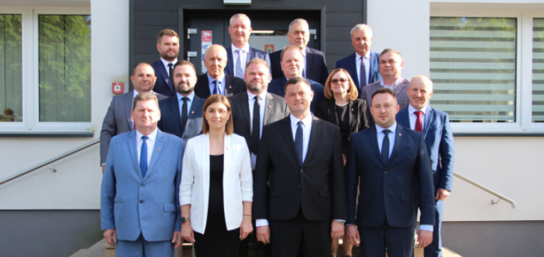 Ten sam wójt, nowa przewodnicząca