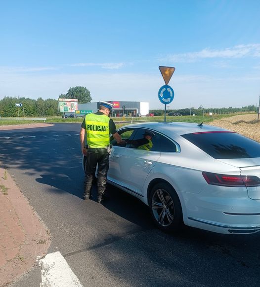 Ponad 1200 przebadanych pod kątem stanu trzeźwości. 3 kierowców po użyciu alkoholu