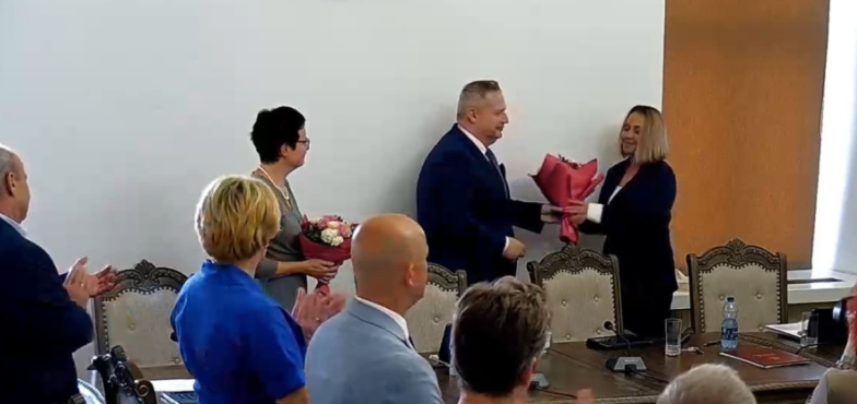 Burmistrz z jednogłośnym wotum zaufania i absolutorium. „To niemożliwe, żeby nam się wszystko udawało”
