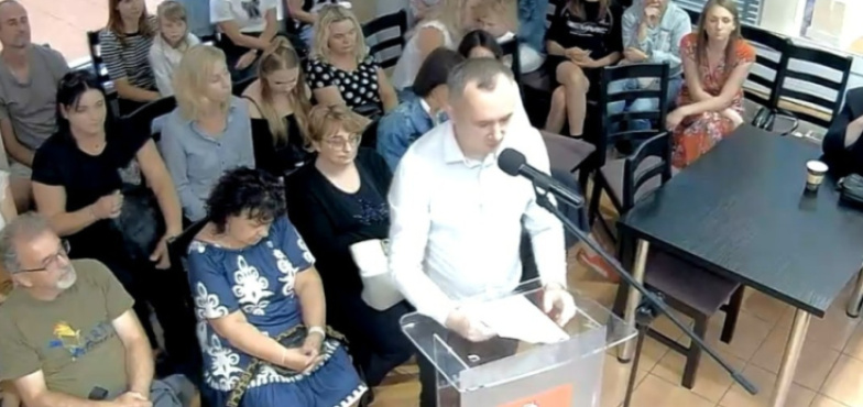 Radni za łączeniem placówek oświatowych w Gosławicach. „To, co się odbywa na tej sali, to jest gwałt na demokracji”