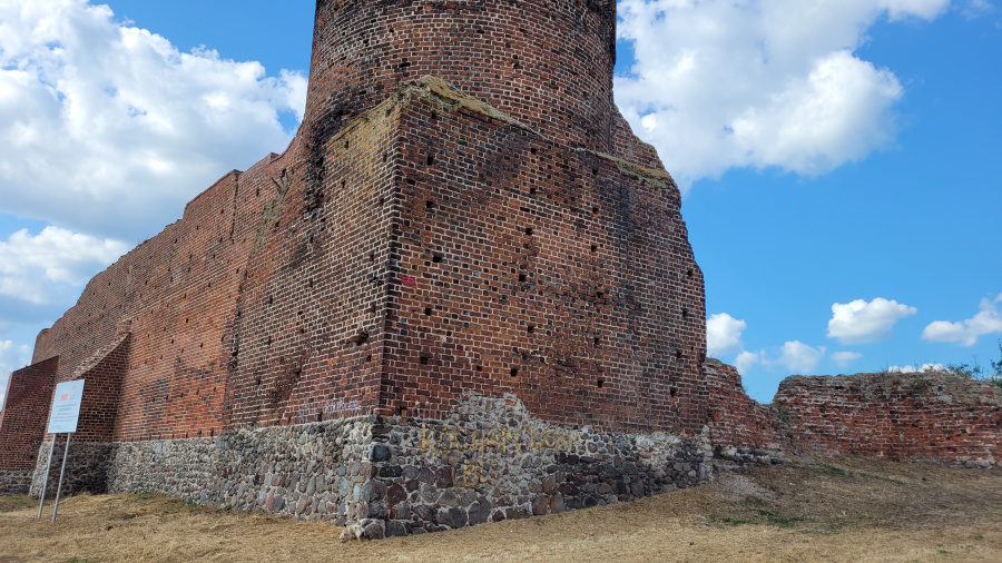 Jakie zmiany szykują się w okolicach ruin zamku? 