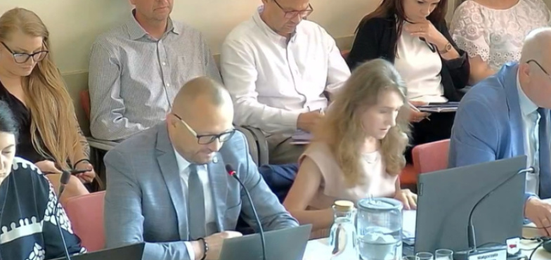 Jednogłośne wotum zaufania i absolutorium dla burmistrza Turku. Czekał na to dziesięć lat