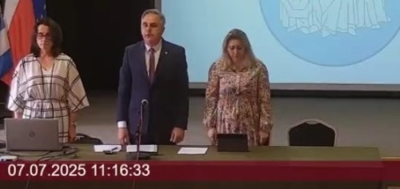 Minutą ciszy uczcili pamięć zmarłej Przewodniczącej Rady Gminy w Kazimierzu Biskupim  