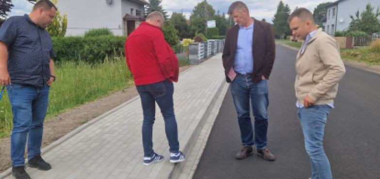 Są nowe drogi w gminie. Wygodne i bezpieczne 