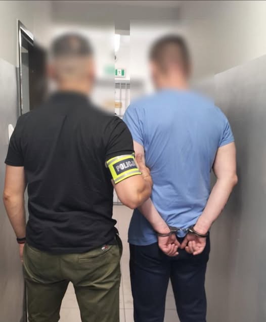 Zatrzymany 44-latek poszukiwany listem gończym. Wspólna akcja policjantów z Konina i Poznania
