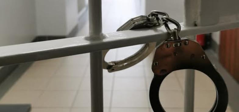 Kryminalni zatrzymali kobietę poszukiwaną listem gończym 