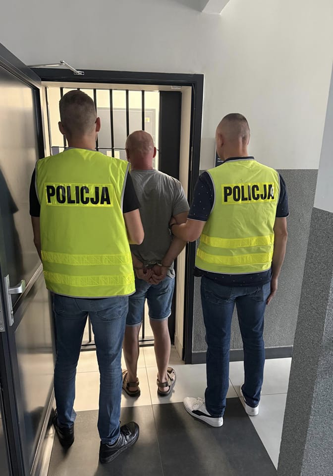 Zlekceważył dożywotni zakaz i jechał na podwójnym gazie