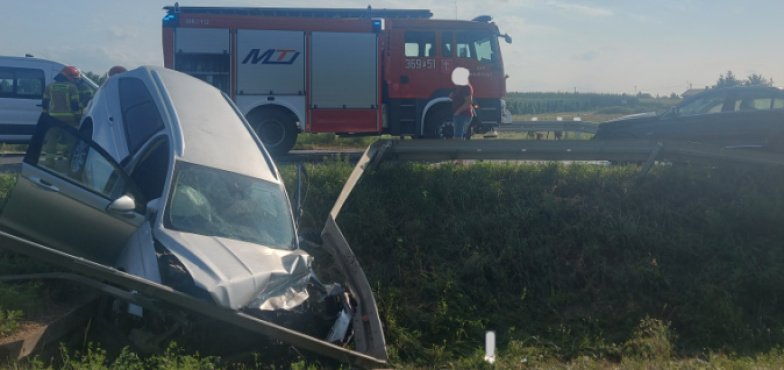 Dwie osobny ranne. Wypadek w gminie Sompolno 