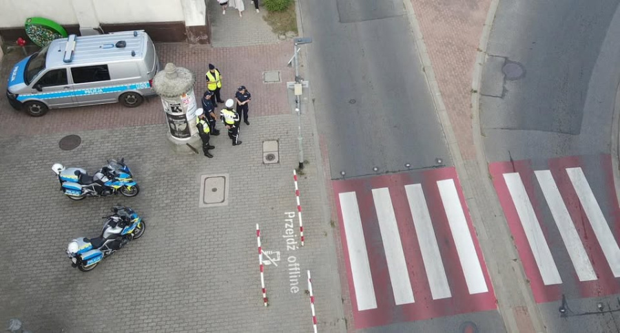 29 policyjnych kontroli przy szkołach i przedszkolach. Wykryli dwie nieprawidłowości