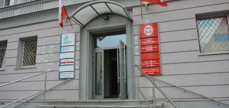 Trwają konsultacje społeczne. W sprawie opieki nad dziećmi w powiecie